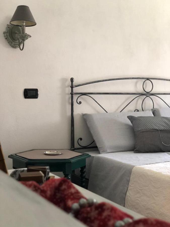 Ferienwohnung Casa Di Aristide Erba Exterior foto