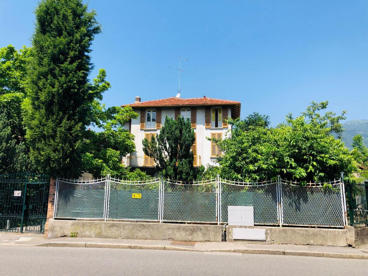 Ferienwohnung Casa Di Aristide Erba Exterior foto
