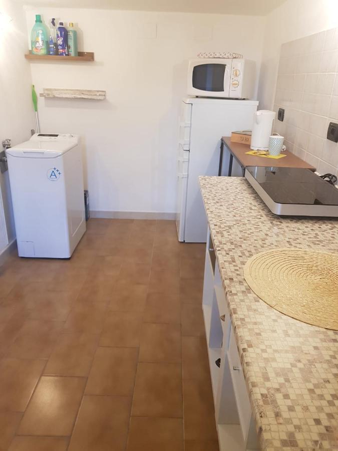 Ferienwohnung Casa Di Aristide Erba Exterior foto